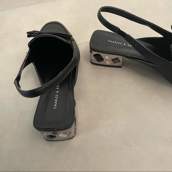 Charles and Keith Slip On Black Mules Bow Crystal - Picture 4 of 5